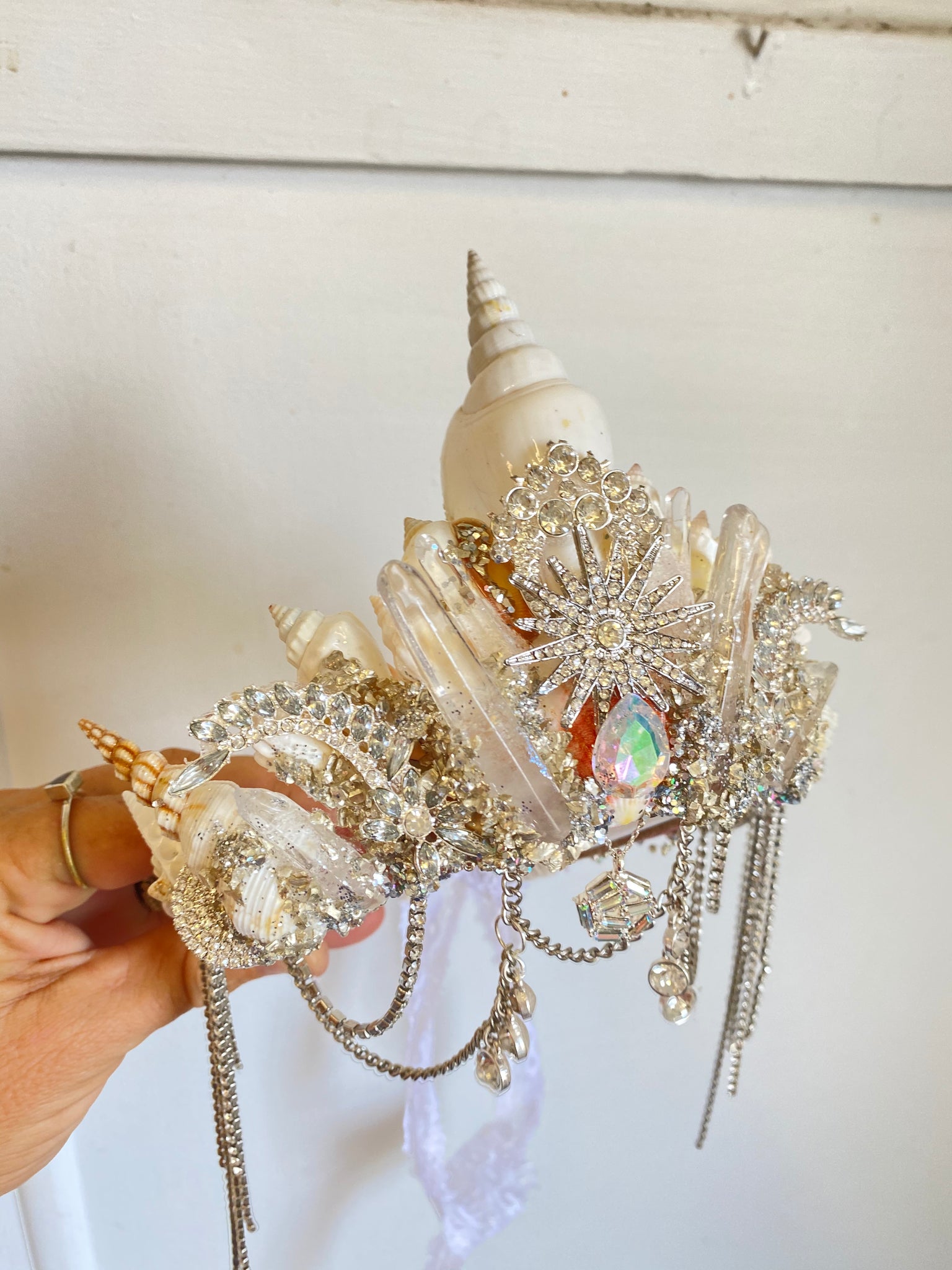 White unicorn shell mermaid crown