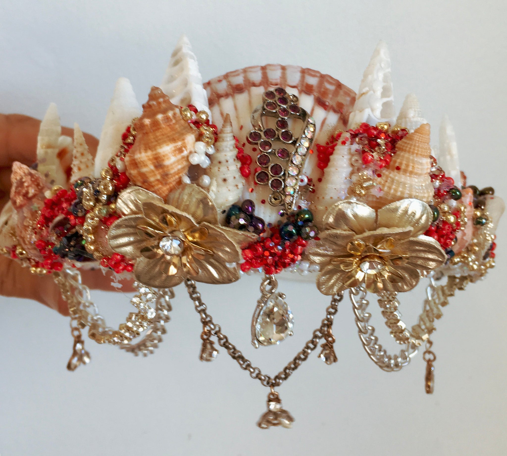 Lucy Fantasy Crown