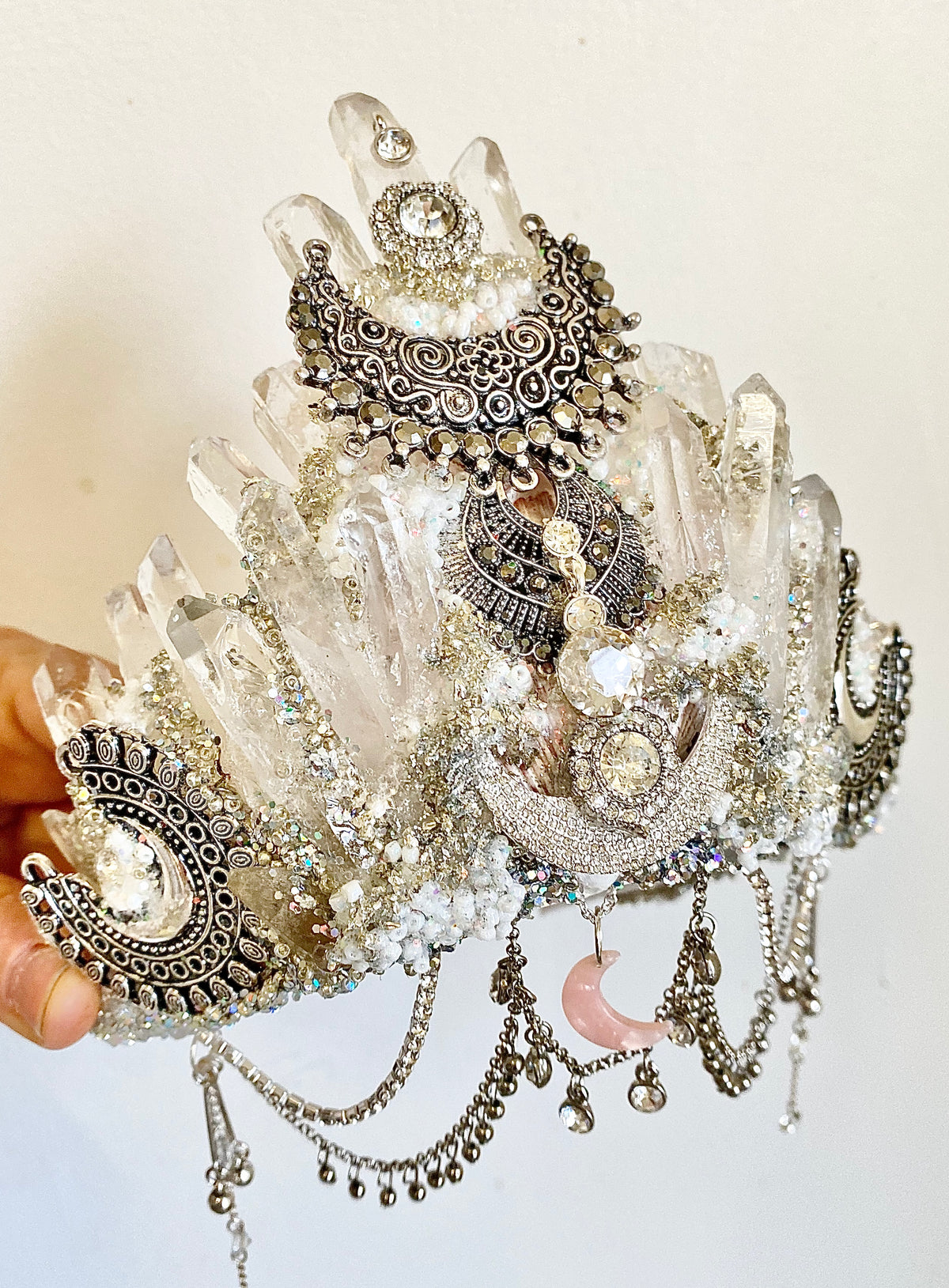 Exquisite Vintage Silver Crown with Luminescent Teardrop Crystal Embellishments Sandringham Classic Teardrop Crystal Crown main image 2