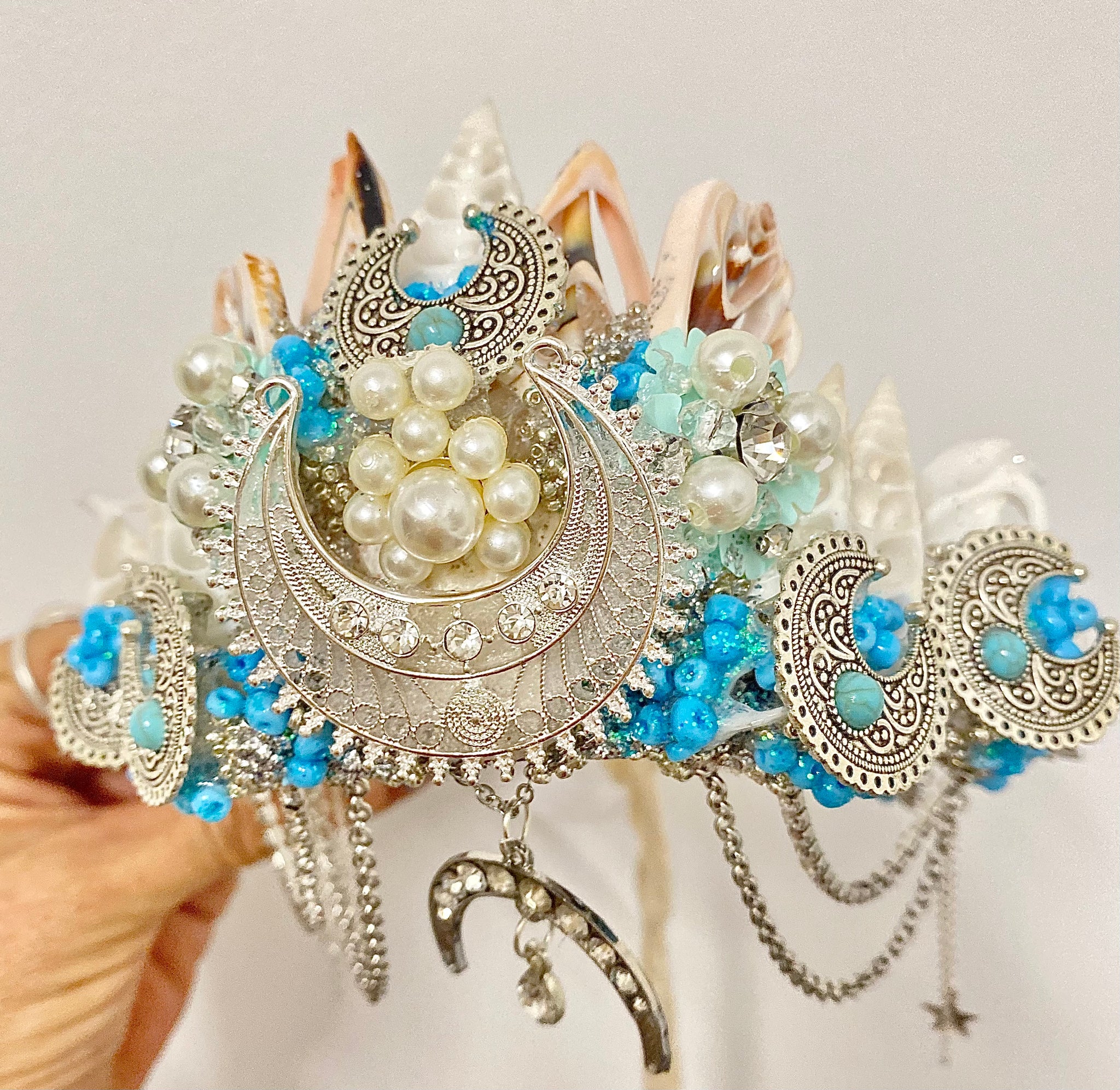 Pearl blue moons mermaid crown